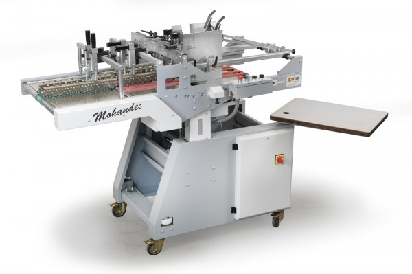 Mohandes unit is a continuous top loading friction feeder